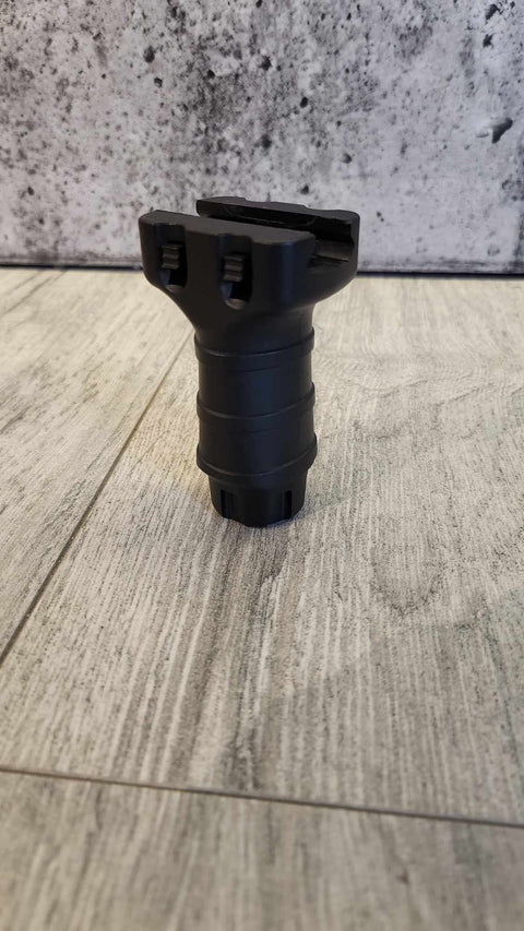 SECOND LIFE - Stubby Vertical Grip - Picatinny