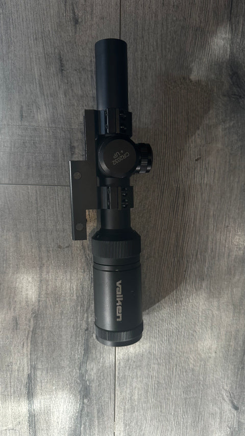 SECOND LIFE - 1-4x20 MIL-DOT SCOPE W/ MOUNT