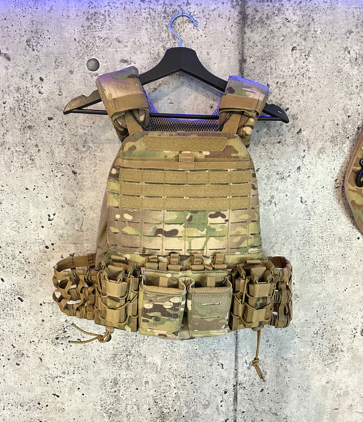 SECOND LIFE - MULTICAM PLATE CARRIER COMPLETE KIT – Tact Gearz Airsoft Inc.
