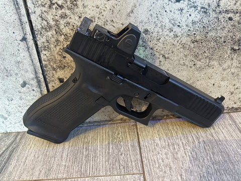 SECONDE VIE - GLOCK 17 GEN 5 MOS avec viseur RMR 