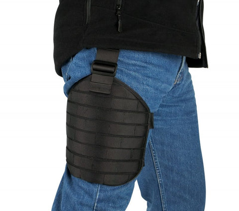 LEG PLATE WITH MOLLE SYSTEM